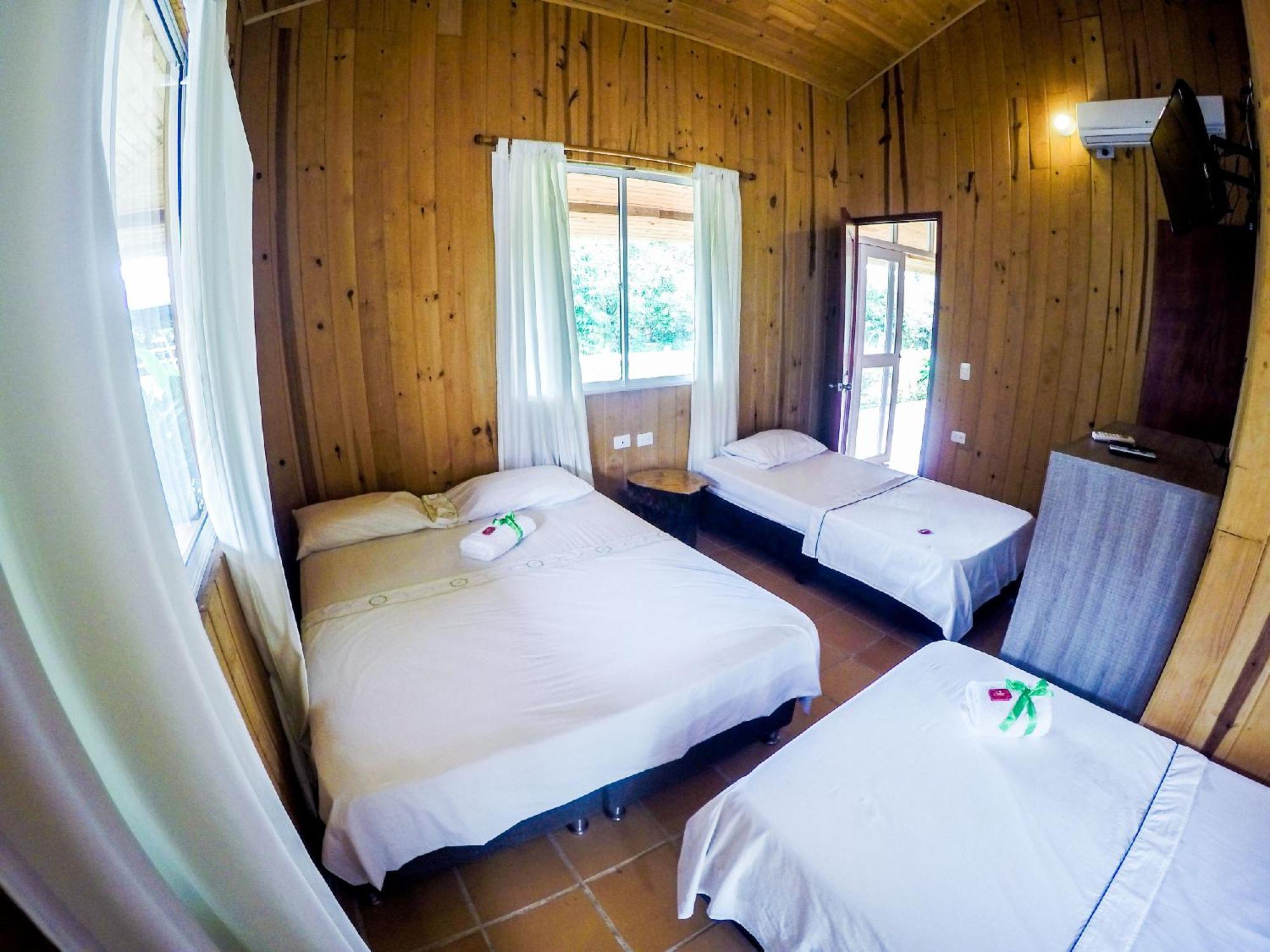 Hotel Campestre Mastranto Вилавиченцио Екстериор снимка