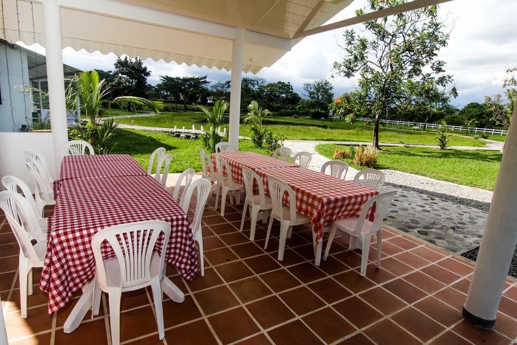Hotel Campestre Mastranto Вилавиченцио Екстериор снимка